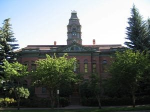 800px-Pitkin_County_Courthouse