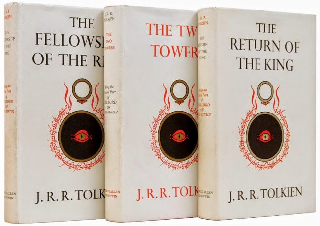 ‘The Lord of the Rings’ ග්‍රන්ථ ත්‍රිත්වය (www.quirkbooks.com)