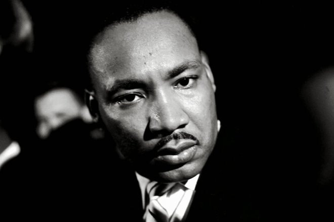 https://assets.roar.media/Bangla/2017/02/Martin-Luther-King.jpg