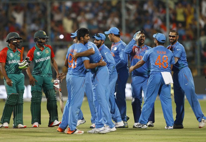 https://assets.roar.media/Bangla/2018/03/India-players-celebrate-their-close-win-while.jpg