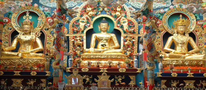 https://assets.roar.media/Hindi/2017/05/13-Famous-Buddhist-Monasteries-In-India.jpg