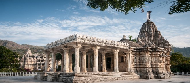 https://assets.roar.media/Hindi/2017/05/13-Famous-Jain-Temples-Of-India.jpg