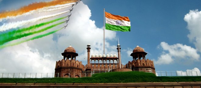https://assets.roar.media/Hindi/2017/08/History-of-Indian-Flag-Hindi-Article.jpg