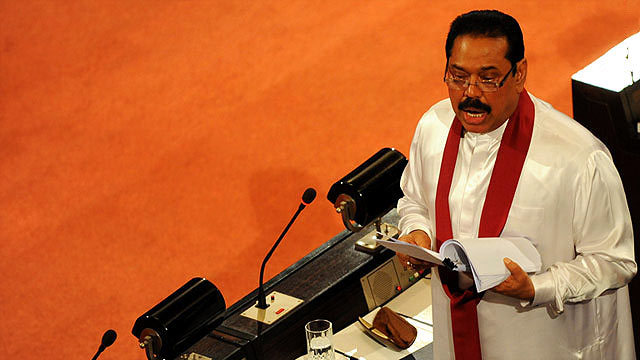 https://assets.roar.media/assets/6aohCZBo8MTqb8vi_mahinda-rajapaksa-at-sri-lanka-parliament.jpg