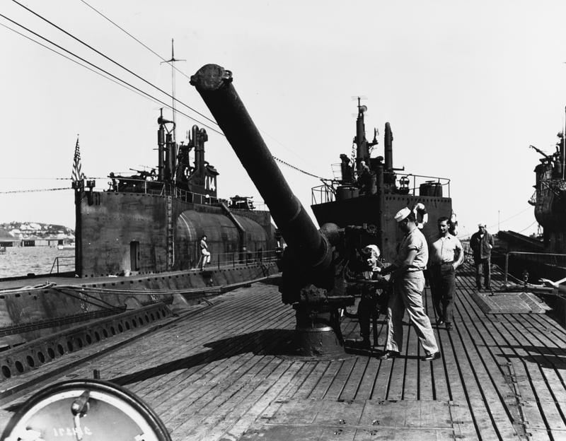 deck gun 140mm