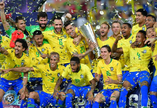 https://assets.roar.media/assets/DOSObx4hCXChNTdm_Brazil-players-celebrating.jpg