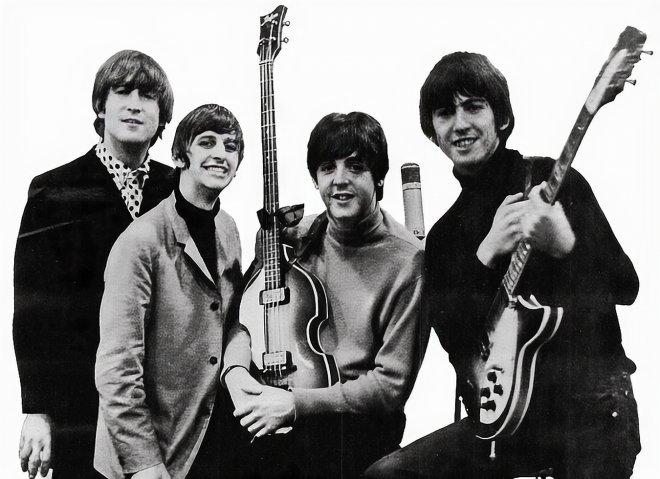 https://assets.roar.media/assets/DZgnOHuFIiUICkET_Beatles_ad_1965_just_the_beatles_crop.jpg