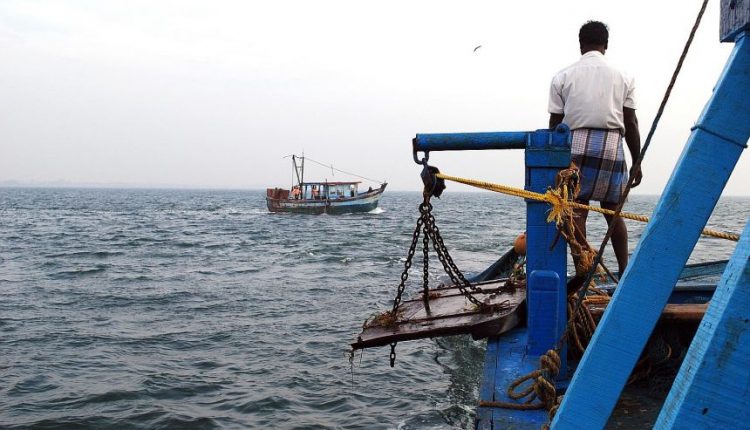 Roar Media Archive - License To Poach: Fishing For Trouble In Sri Lanka's  Northern Waters