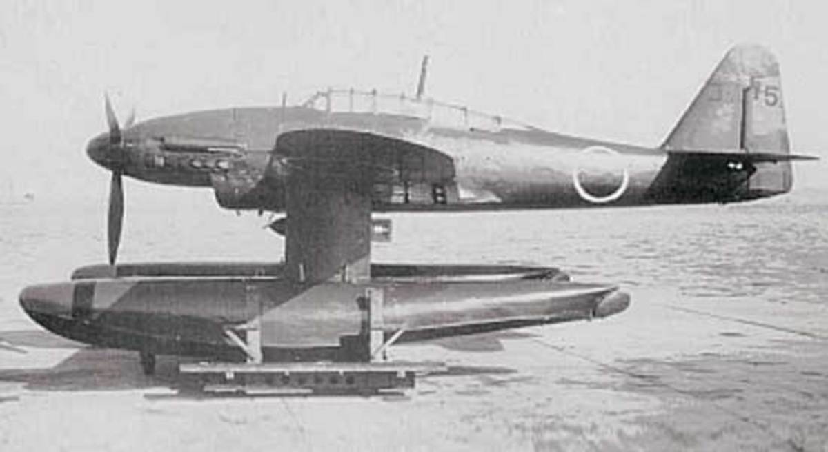 torpedo dive bomber