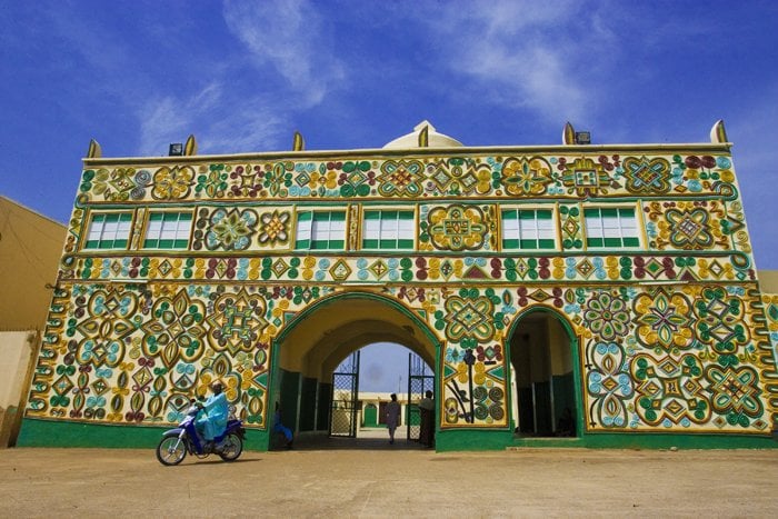  আমিনার মা বাকওয়ার সময়ে নির্মিত হওয়া জাজাও রাজপ্রাসাদের গেট; Image Source: 