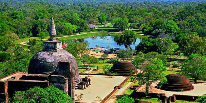 https://assets.roar.media/assets/ZVuJMyFecsMlBbhA_Anuradhapura-view.jpg