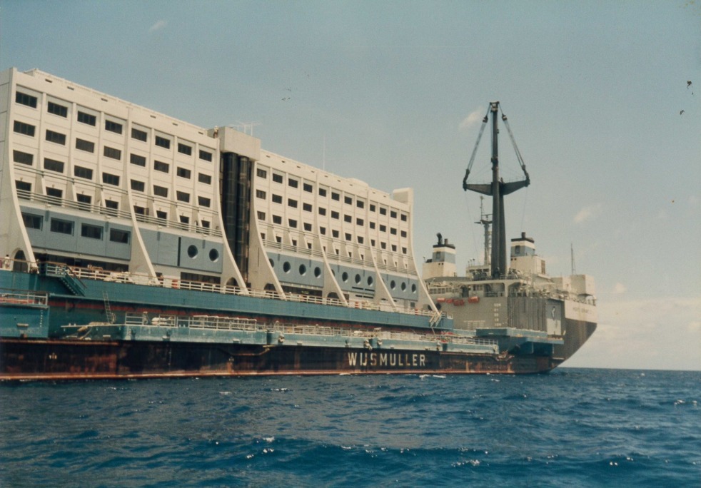 transporting floating hotel