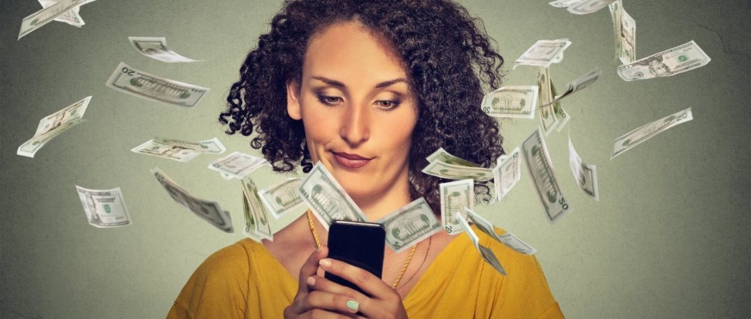 https://assets.roar.media/assets/d4BpiuqdOTqwuGiz_50386-woman-money-flying-smartphone.1200w.tn-picsay.jpg?w=1080