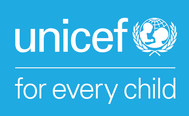 https://assets.roar.media/assets/om7bbtslOJKHwi85_gPTMtWZKAAnUG101_UNICEF_ForEveryChild_White_Vertical_RGB_ENG.jpg