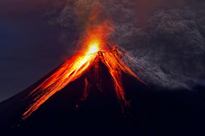 https://assets.roar.media/assets/qJkrR6qTl4RJopyA_Massive-Volcanic-Eruption.jpg